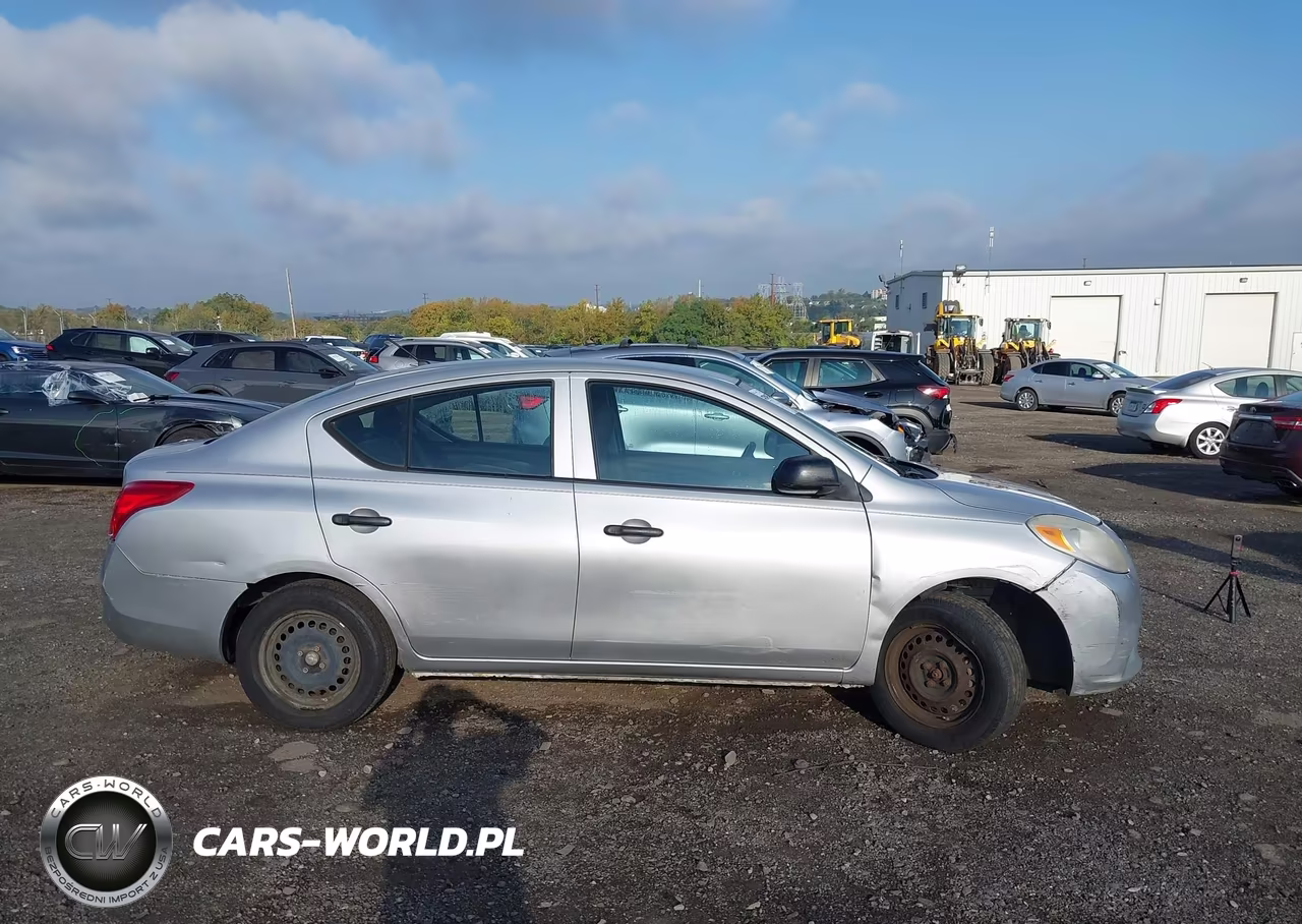 2012 Nissan Versa 1.6 S VIN:3N1CN7AP9CL824253 - 13