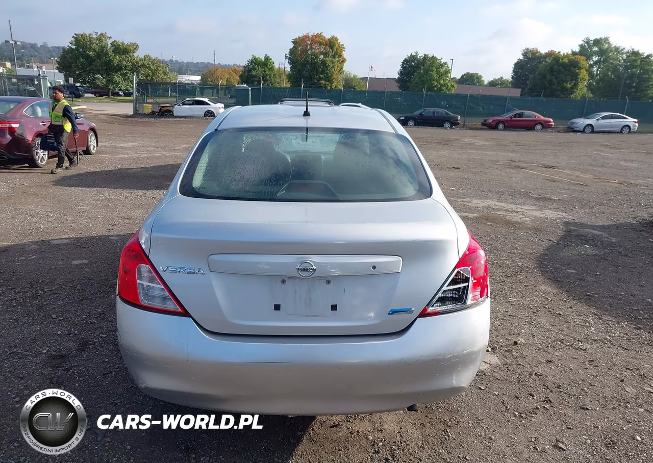 2012 Nissan Versa 1.6 S VIN:3N1CN7AP9CL824253 - 16