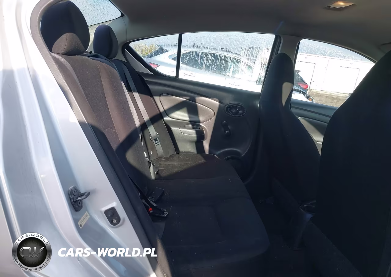 2012 Nissan Versa 1.6 S VIN:3N1CN7AP9CL824253 - 8