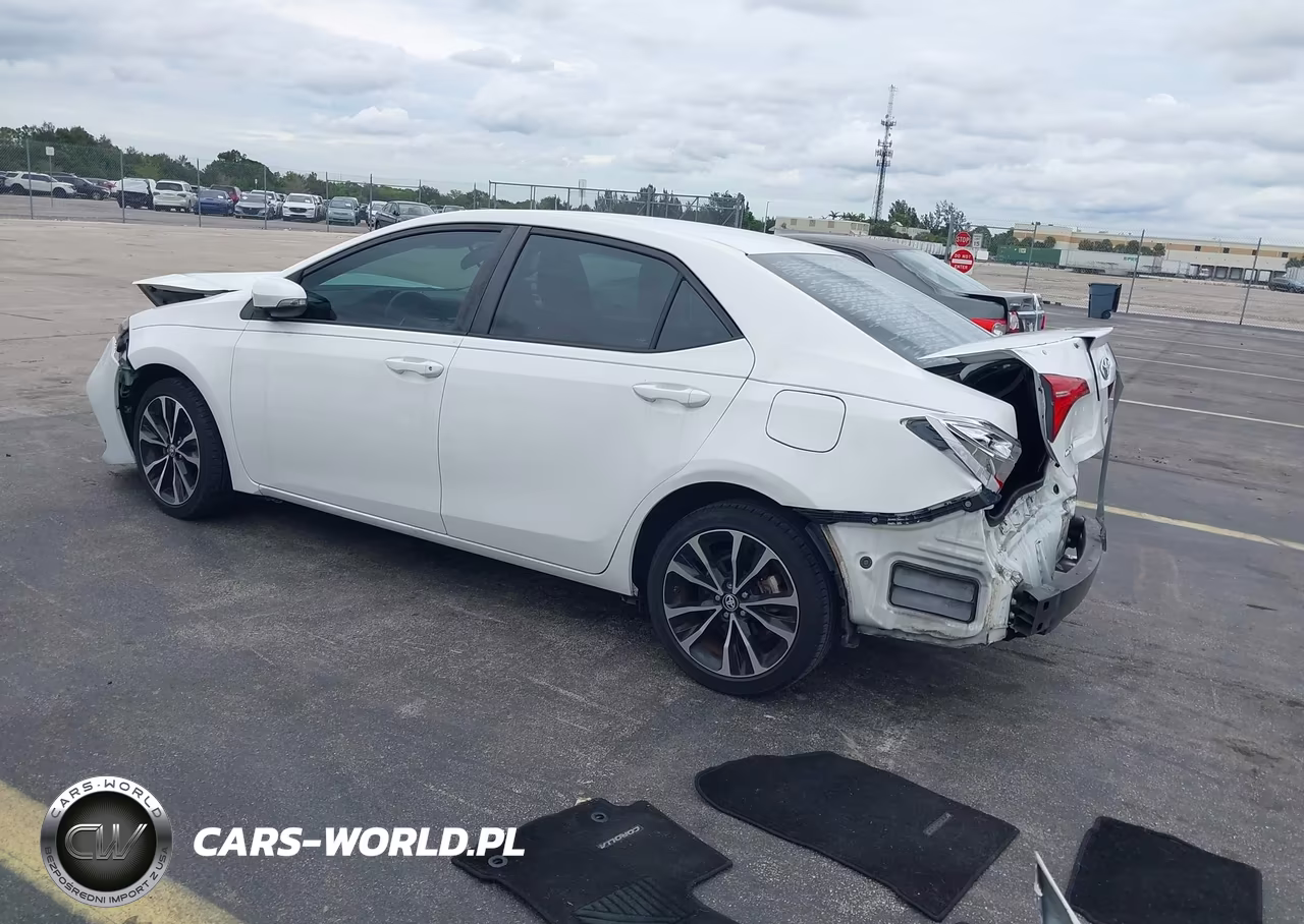 2019 Toyota Corolla Se VIN:5YFBURHE0KP889439 - 3