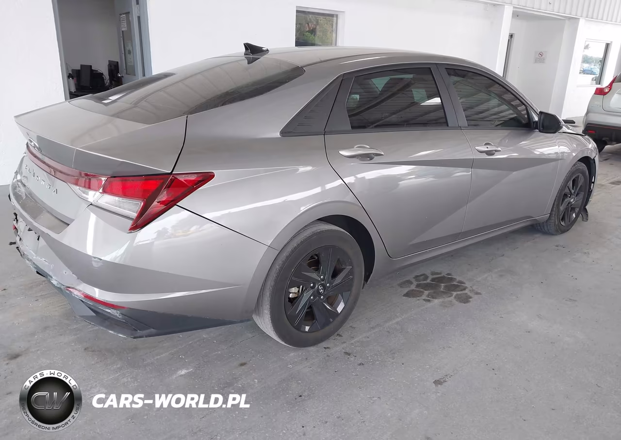 2023 Hyundai Elantra Sel VIN:KMHLM4AG5PU485450 - 4
