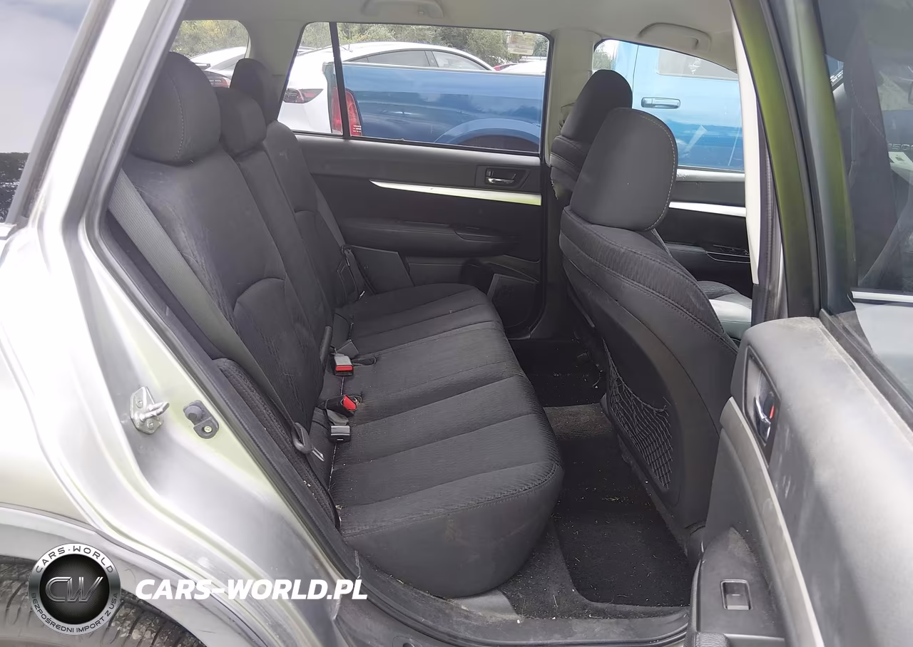 2011 Subaru Outback 2.5I Premium VIN:4S4BRBCCXB3373480 - 8