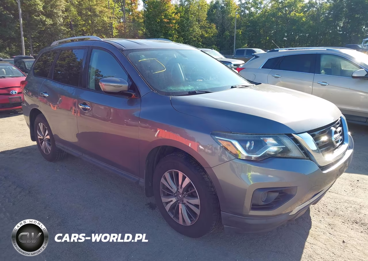 2017 Nissan Pathfinder S