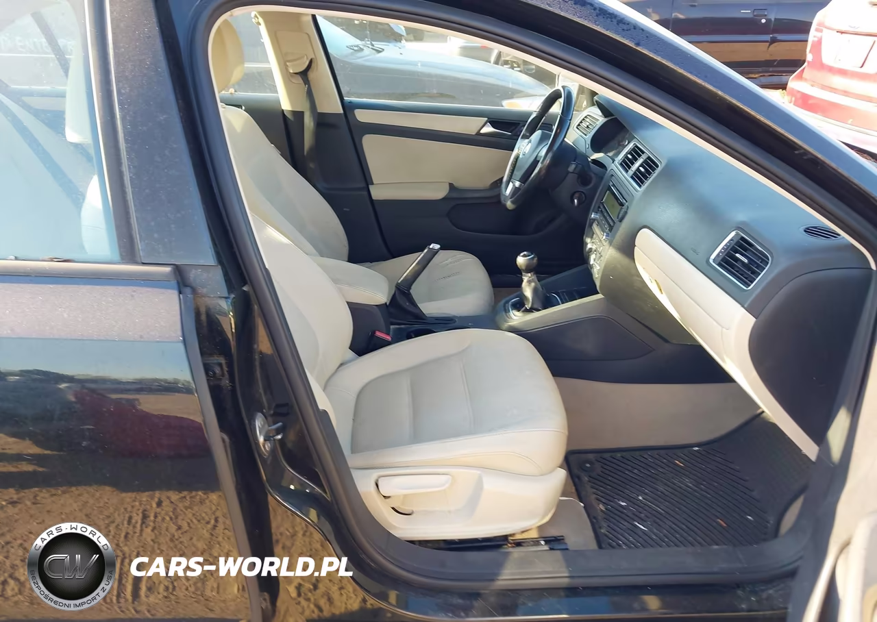 2011 Volkswagen Jetta 2.5L Se VIN:3VWBZ7AJXBM383618 - 5