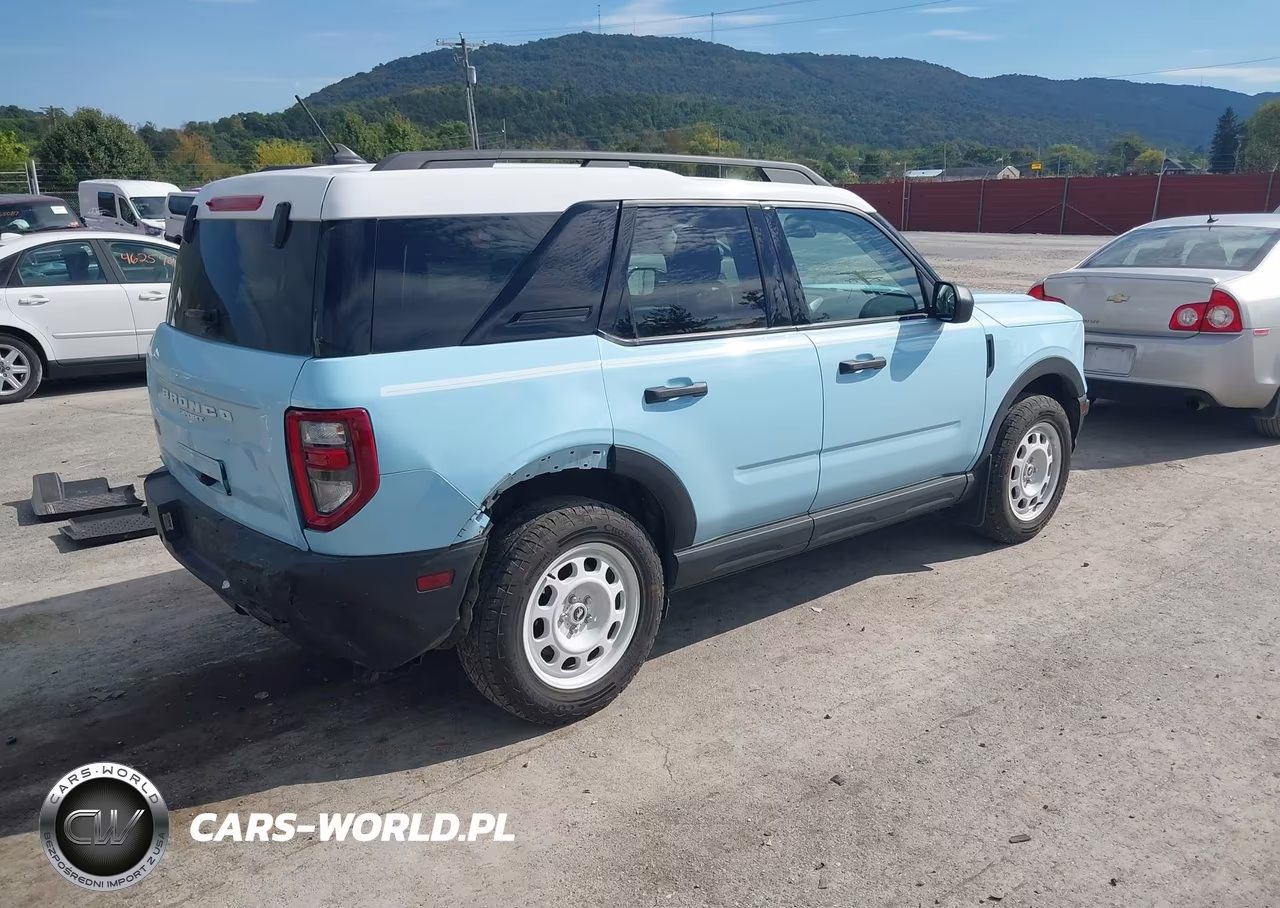 2023 Ford Bronco Sport Heritage VIN:3FMCR9G69PRD09795 - 4