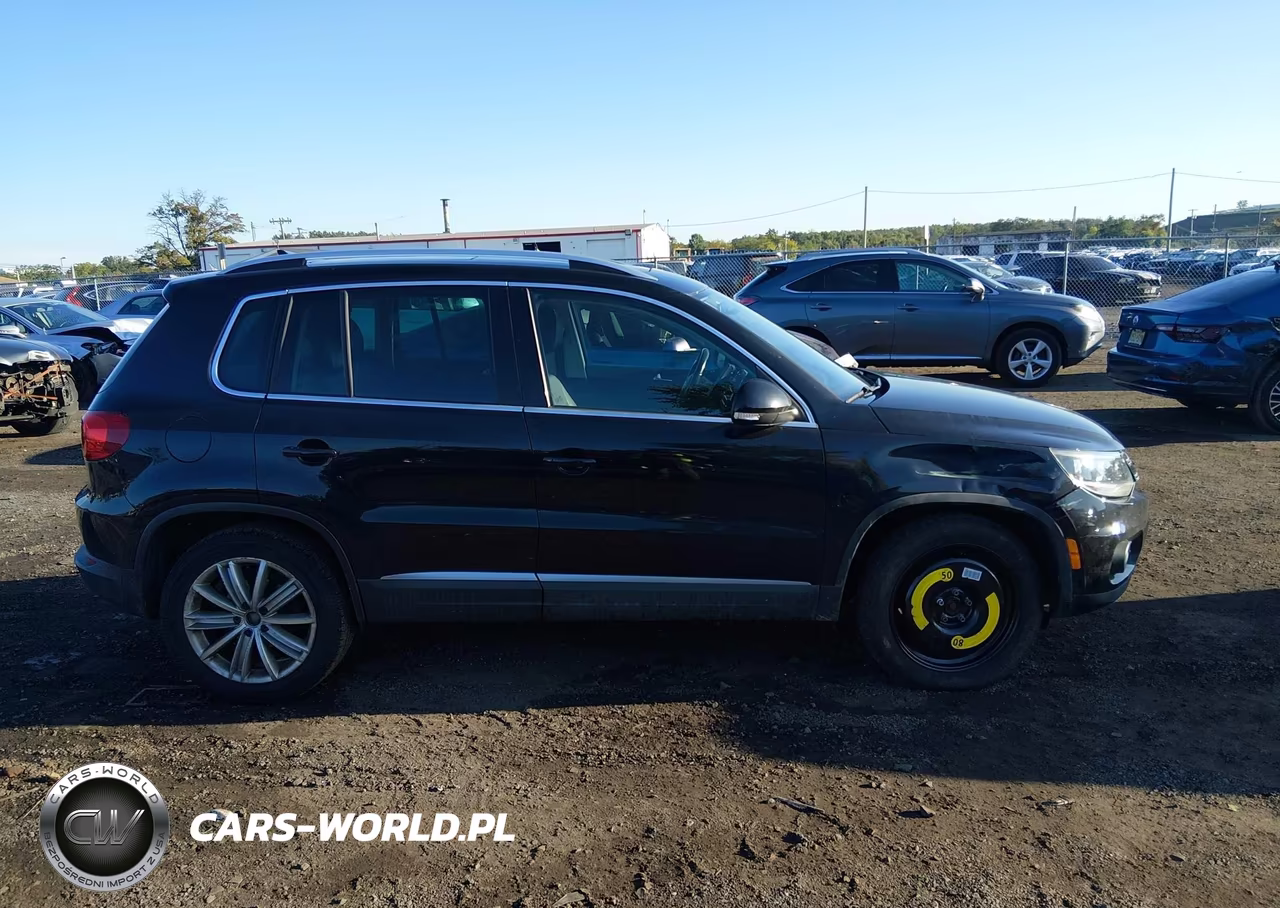 2013 Volkswagen Tiguan Se VIN:WVGAV7AXXDW536107 - 14