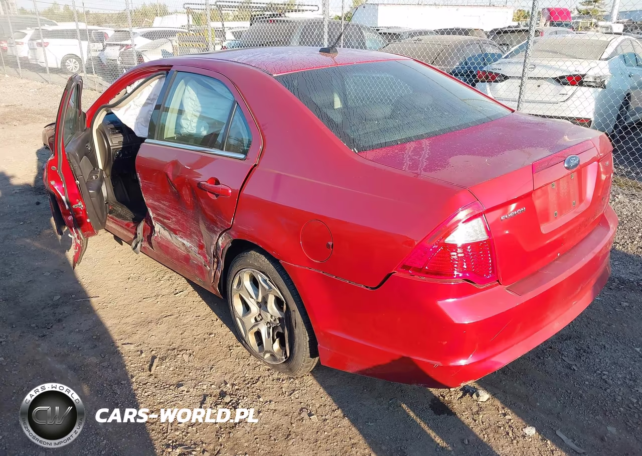 2010 Ford Fusion Se VIN:3FAHP0HA8AR123225 - 3