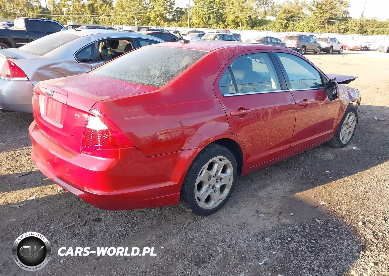 2010 Ford Fusion Se VIN:3FAHP0HA8AR123225 - 4