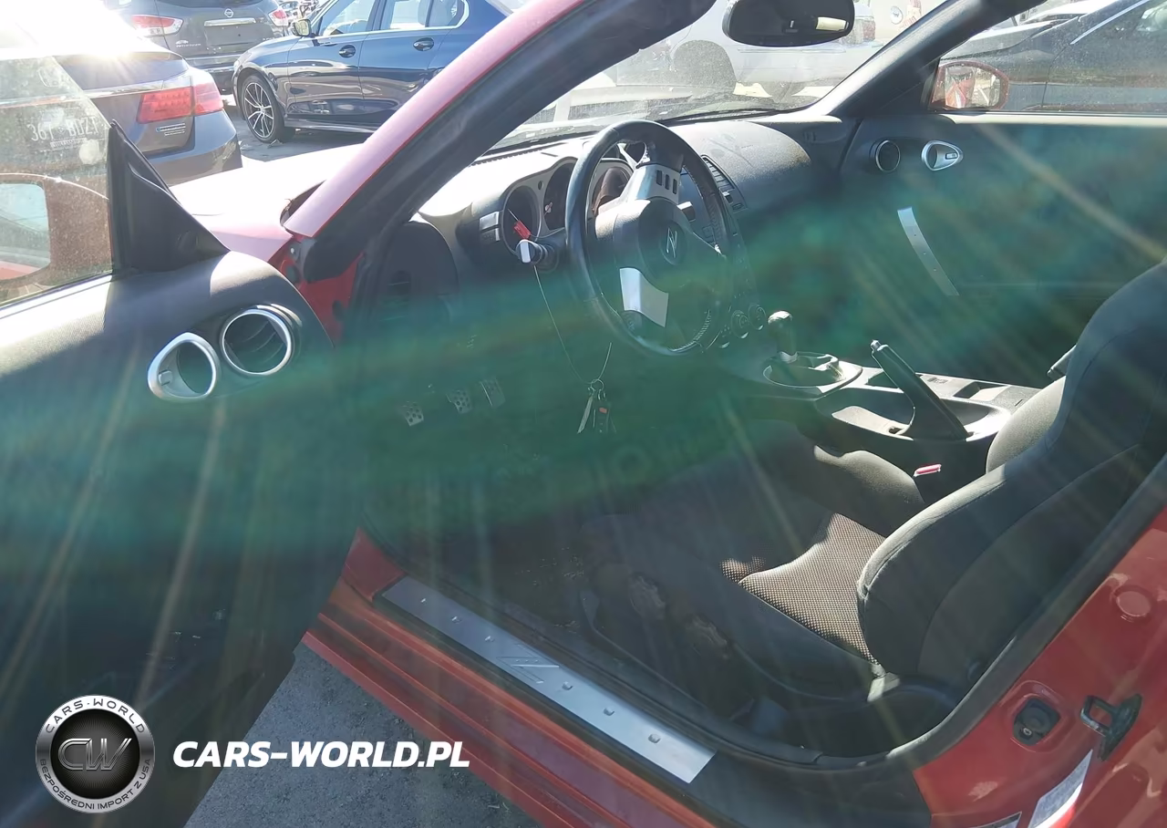 2005 Nissan 350Z Enthusiast VIN:JN1AZ36D75M700655 - 5