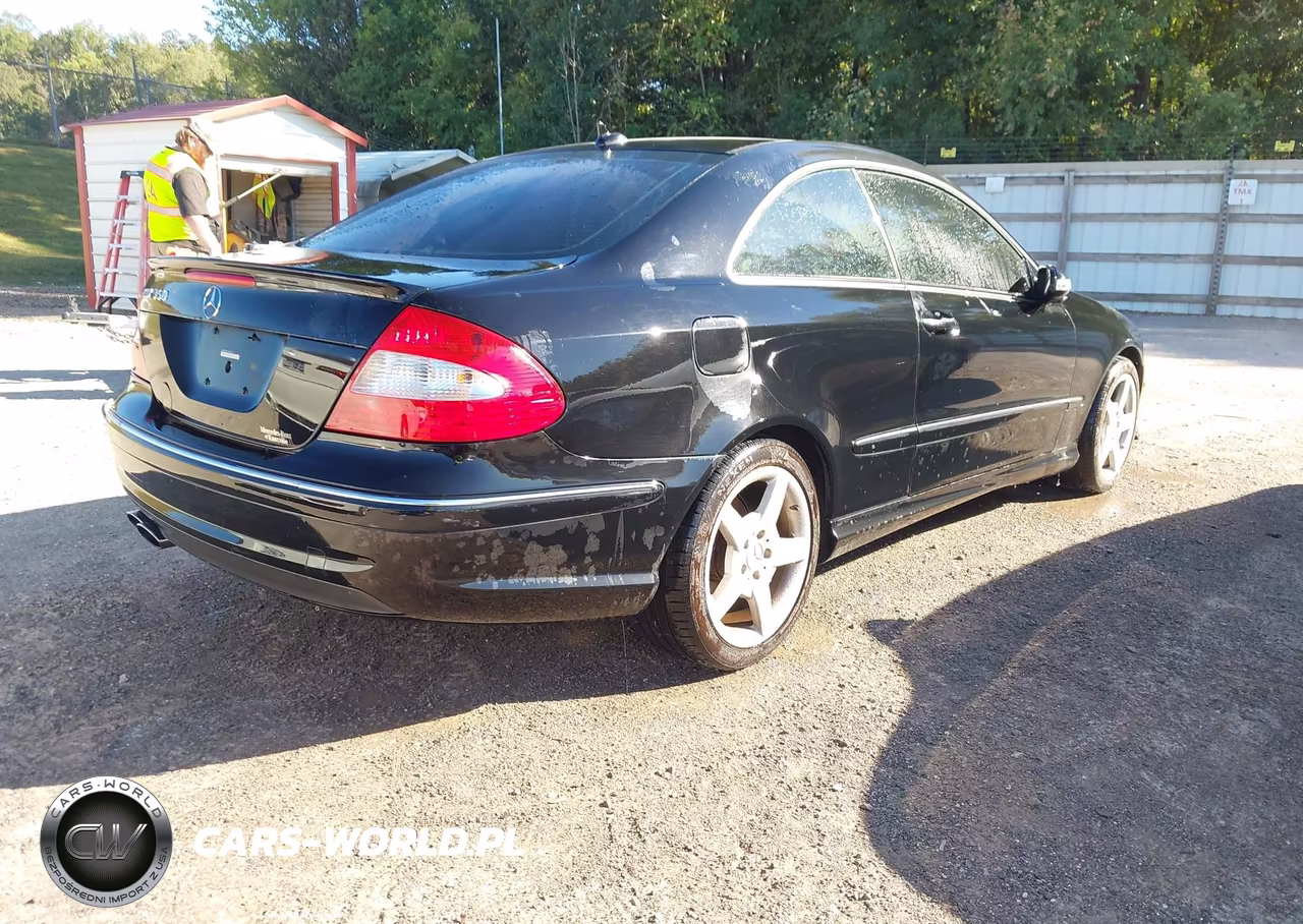 2009 Mercedes-Benz Clk 350 VIN:WDBTJ56H09F269273 - 4