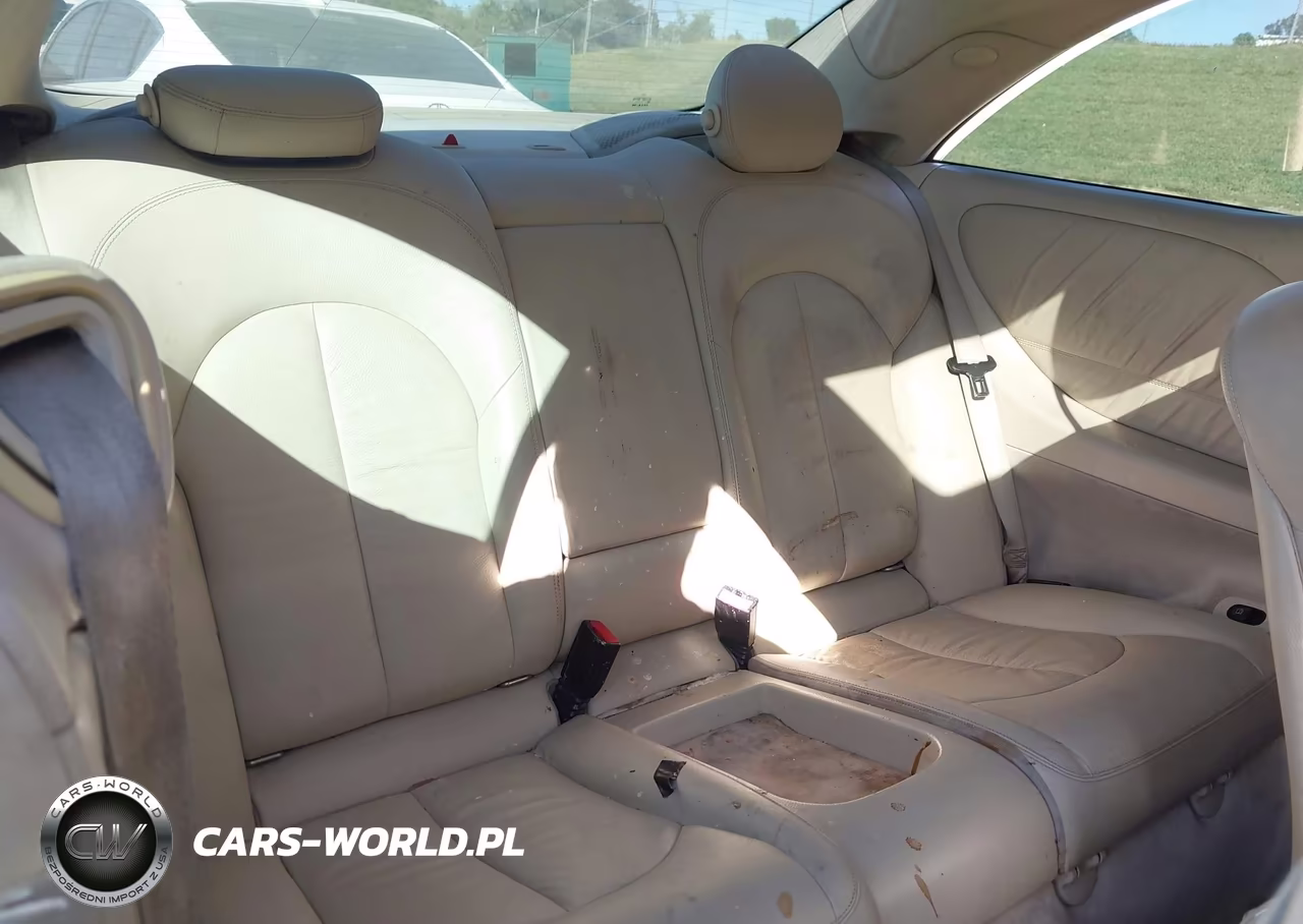 2009 Mercedes-Benz Clk 350 VIN:WDBTJ56H09F269273 - 8