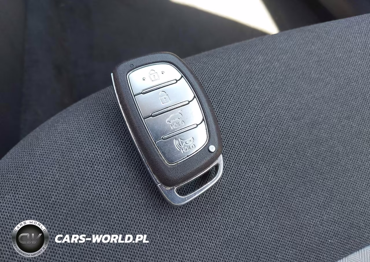 2020 Hyundai Ioniq Hybrid Blue VIN:KMHC65LCXLU220057 - 11
