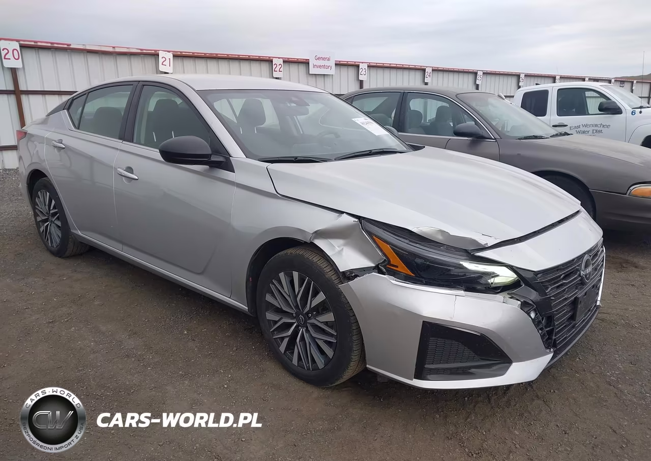2025 Nissan Altima Sv Fwd