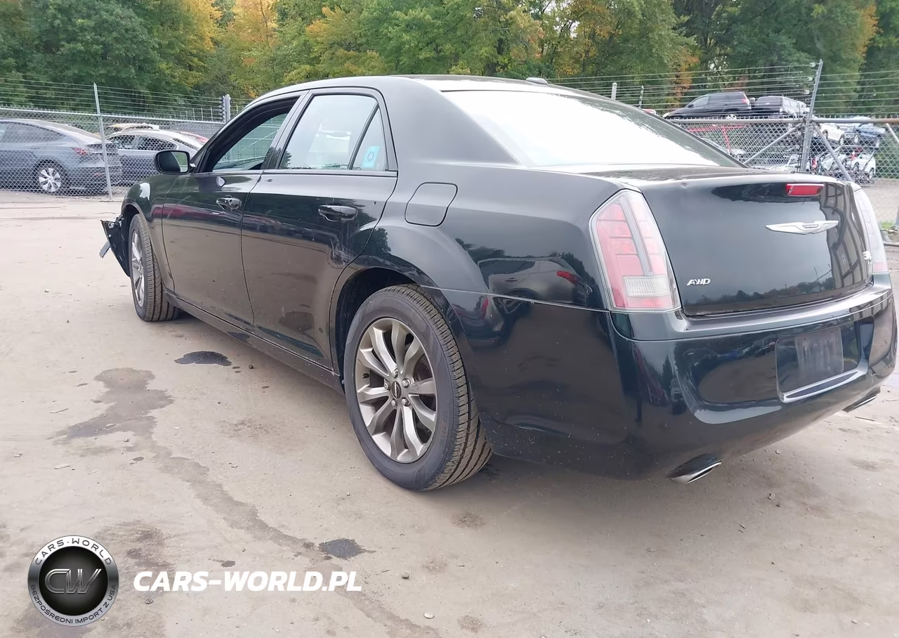 2014 Chrysler 300 300S VIN:2C3CCAGG7EH297773 - 3
