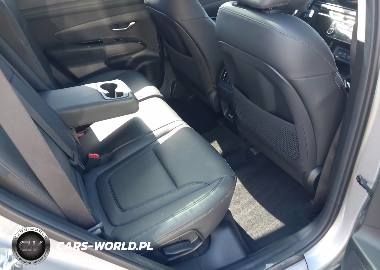 2026 Hyundai Tucson Limited VIN:5NMJECDE5TH613779 - 8