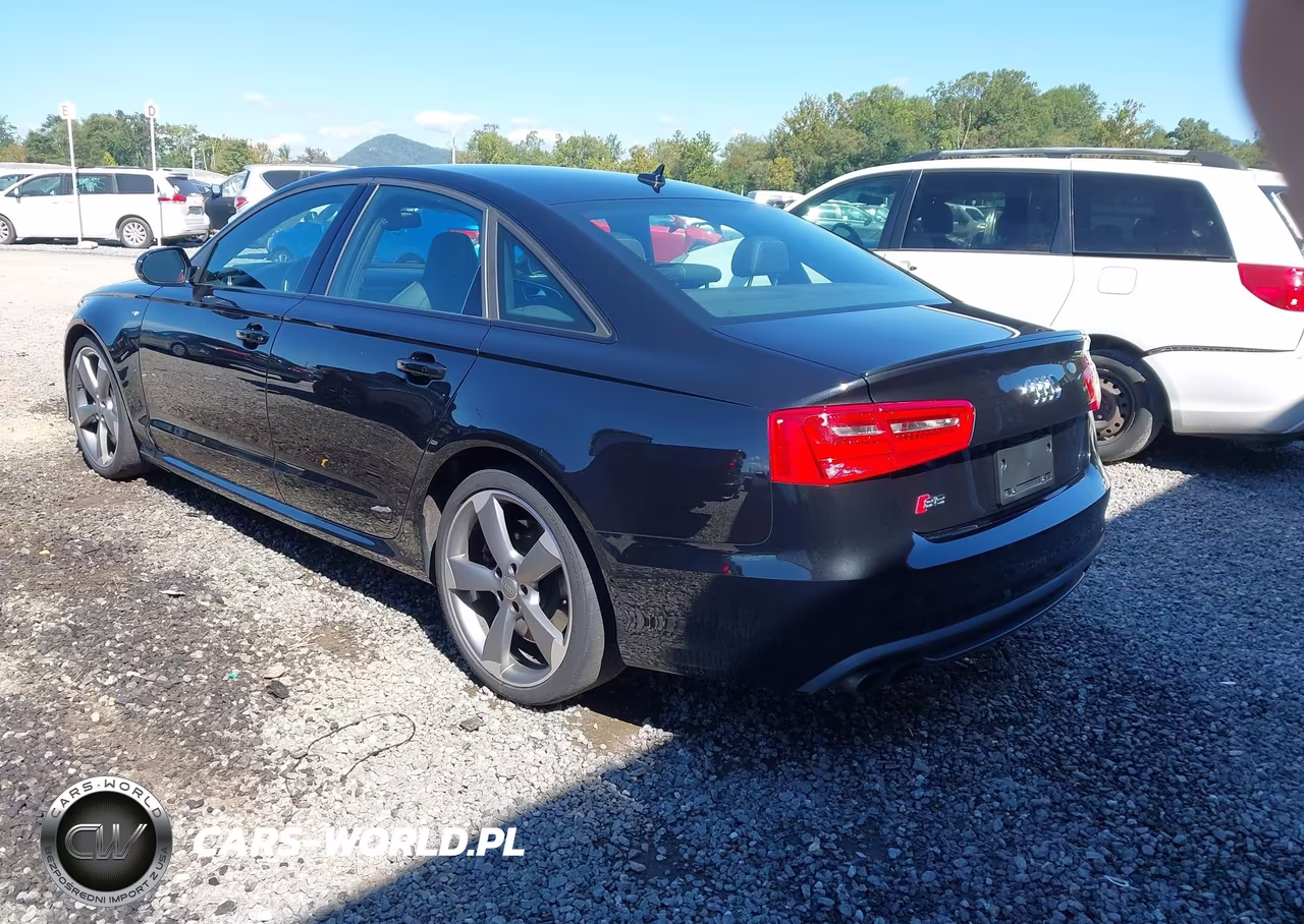 2015 Audi S6 4.0T (S Tronic) (No Longer Orderable) VIN:WAUF2AFC8FN011123 - 3