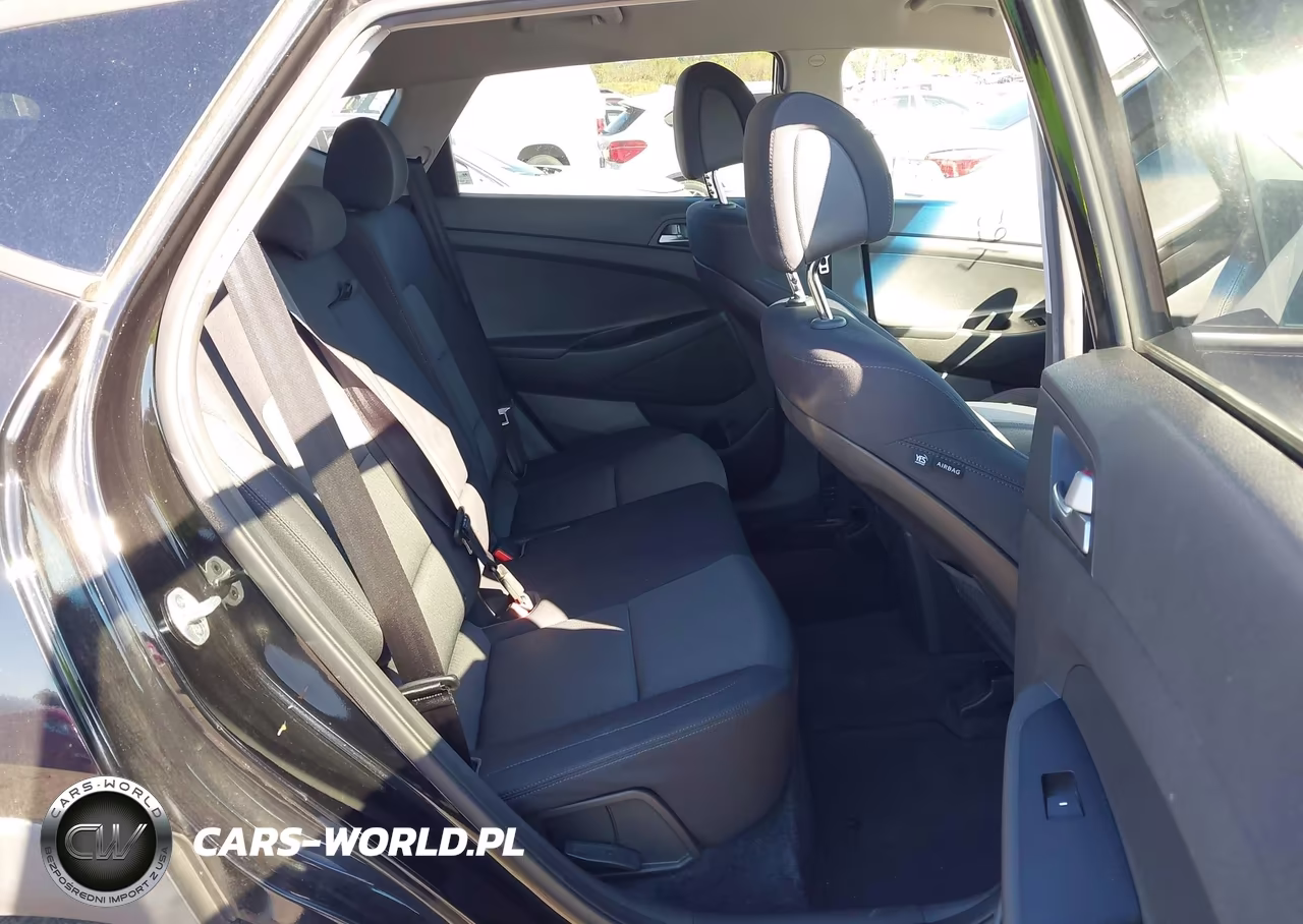 2017 Hyundai Tucson Se VIN:KM8J33A40HU519189 - 8