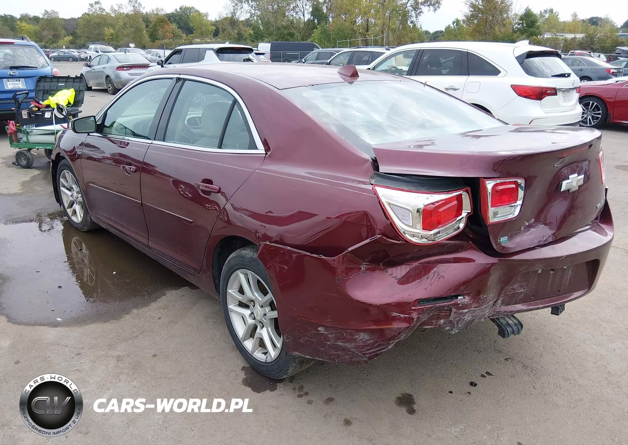 2014 Chevrolet Malibu 1Lt VIN:1G11C5SL2EF267945 - 3