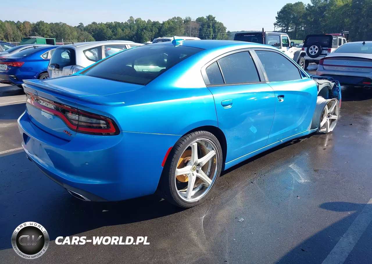 2015 Dodge Charger Road-Track VIN:2C3CDXCT7FH883636 - 4