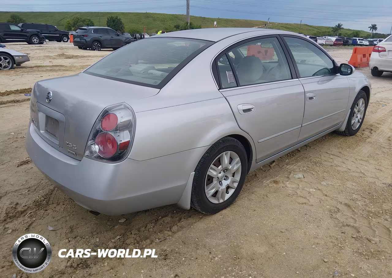 2006 Nissan Altima 2.5 S VIN:1N4AL11D26C120107 - 4