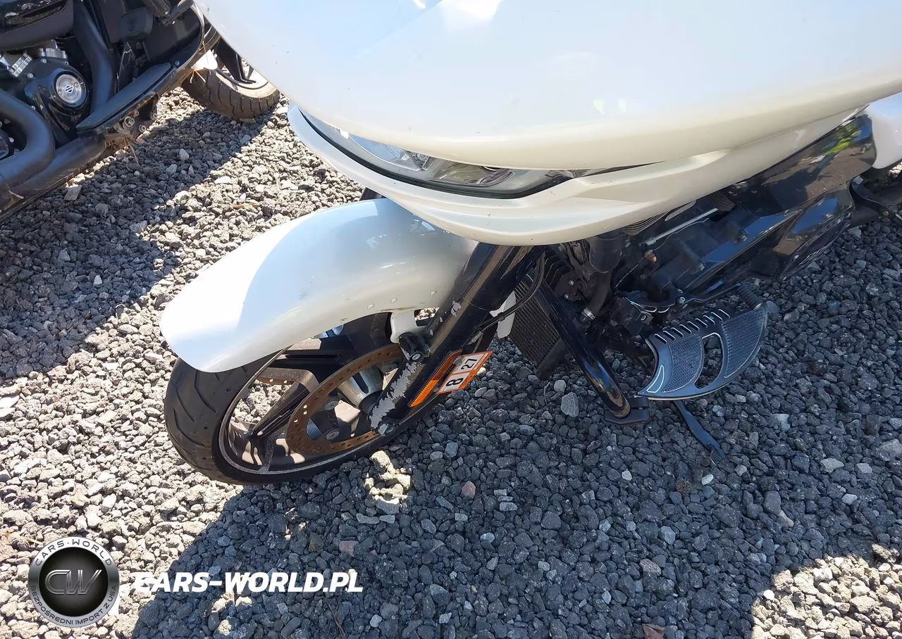 2024 Harley-Davidson Fltrx VIN:1HD1KH718RB647242 - 13