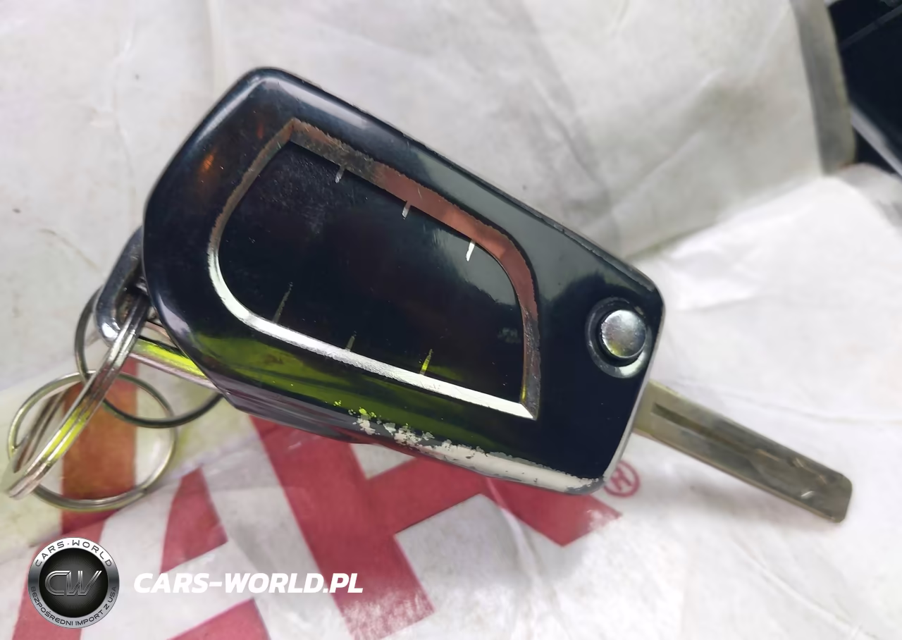 2021 Toyota Corolla Le VIN:JTDEPMAE0MJ126085 - 11