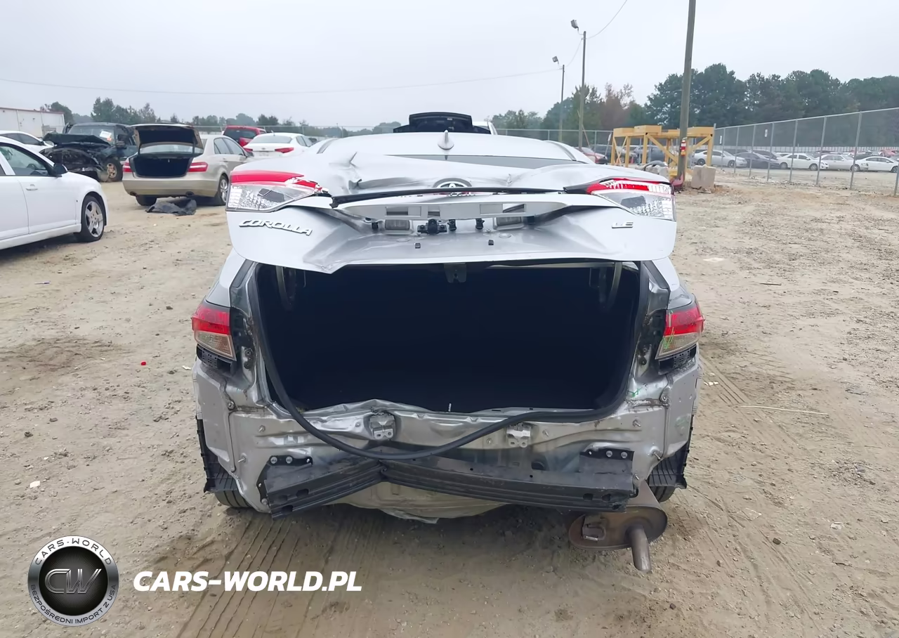 2021 Toyota Corolla Le VIN:JTDEPMAE0MJ126085 - 17