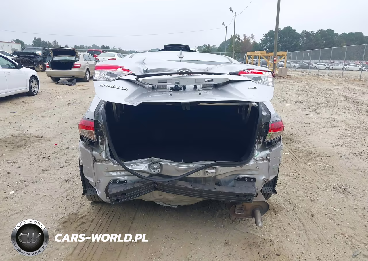2021 Toyota Corolla Le VIN:JTDEPMAE0MJ126085 - 6