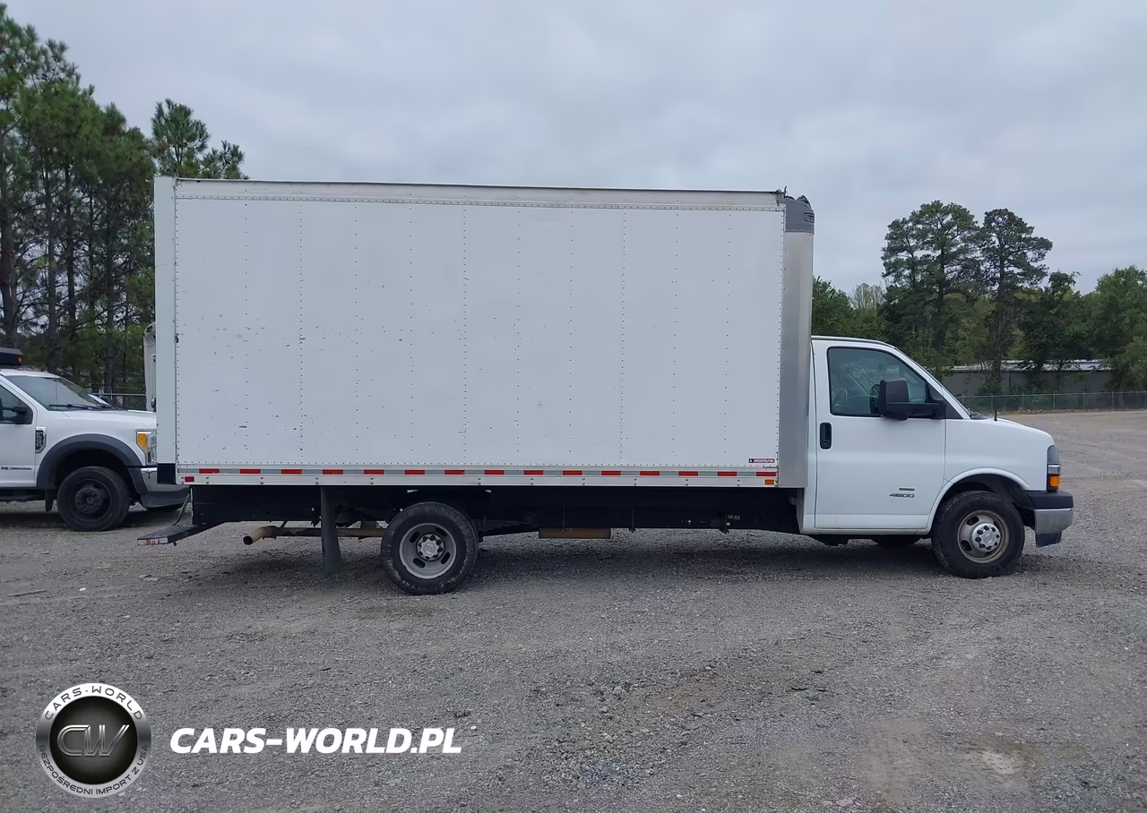 2022 Chevrolet Express Cutaway 4500 Van VIN:1HA6GVC79NN001262 - 13