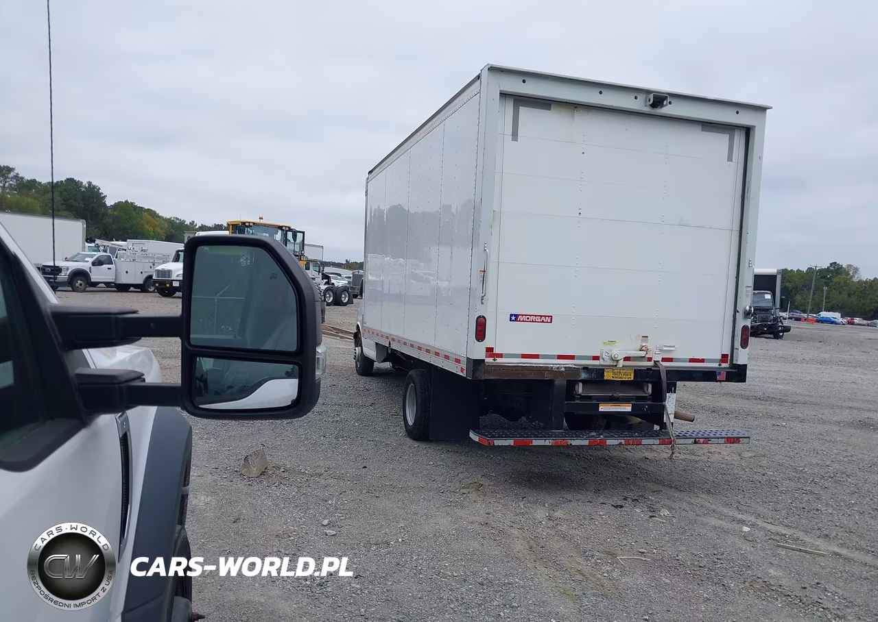 2022 Chevrolet Express Cutaway 4500 Van VIN:1HA6GVC79NN001262 - 3