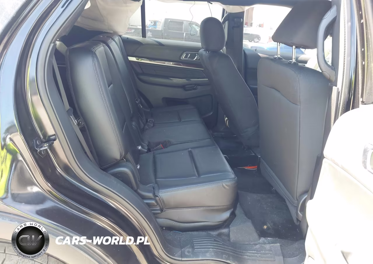 2016 Ford Explorer Police Interceptor VIN:1FM5K8AR4GGD04991 - 8