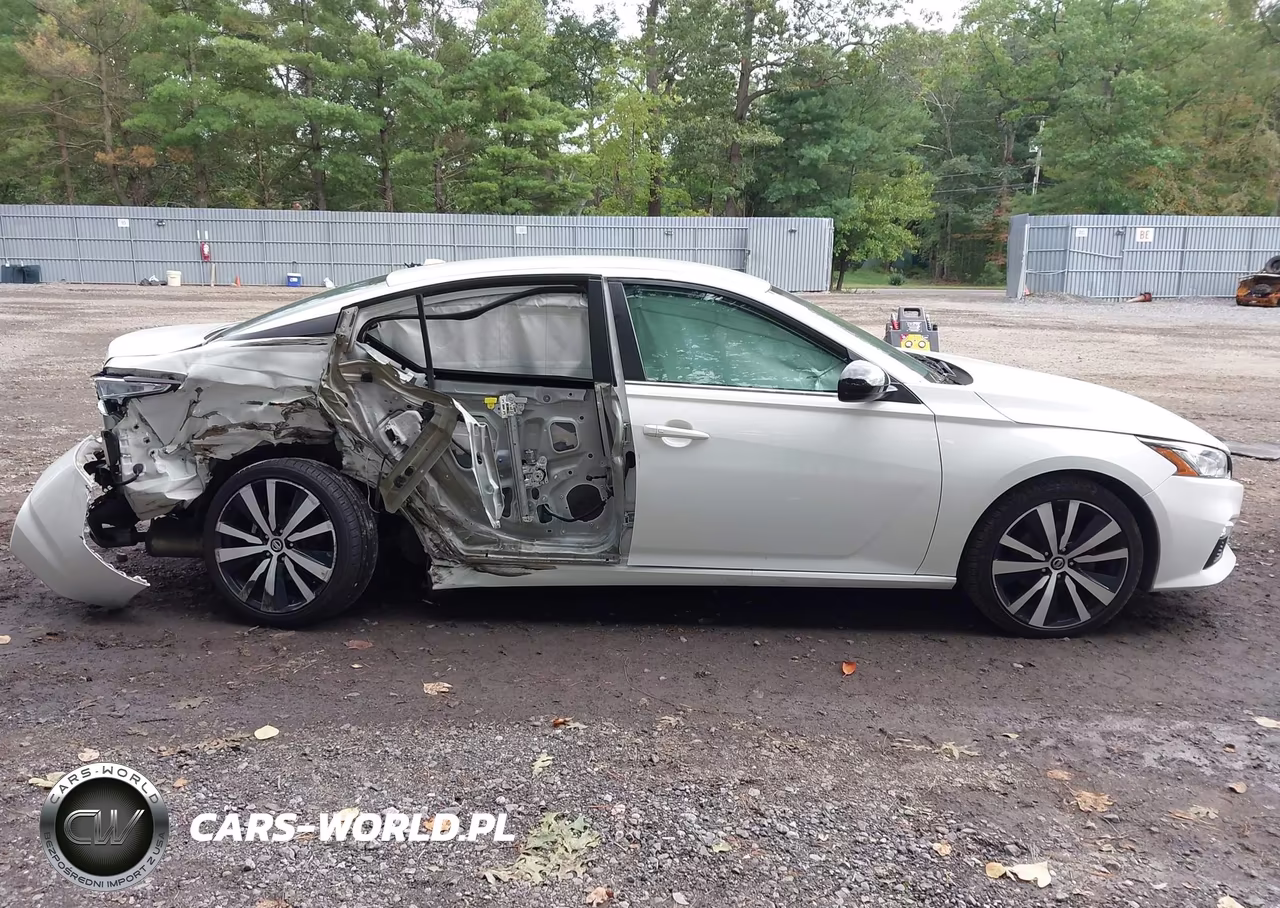 2019 Nissan Altima 2.5 Sr VIN:1N4BL4CV4KC192156 - 13