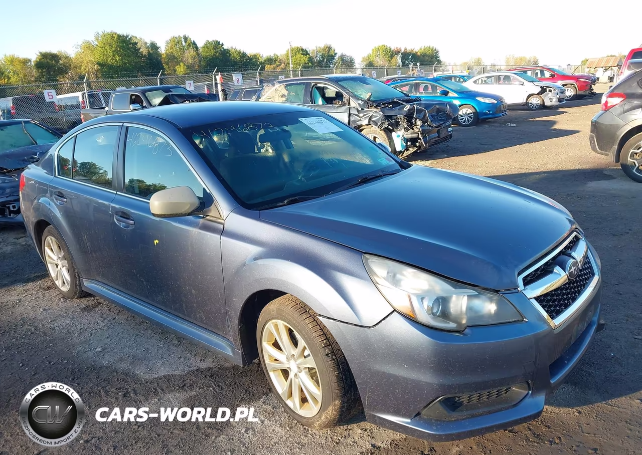 2013 Subaru Legacy 2.5I Premium – zdjęcie 1 z 11