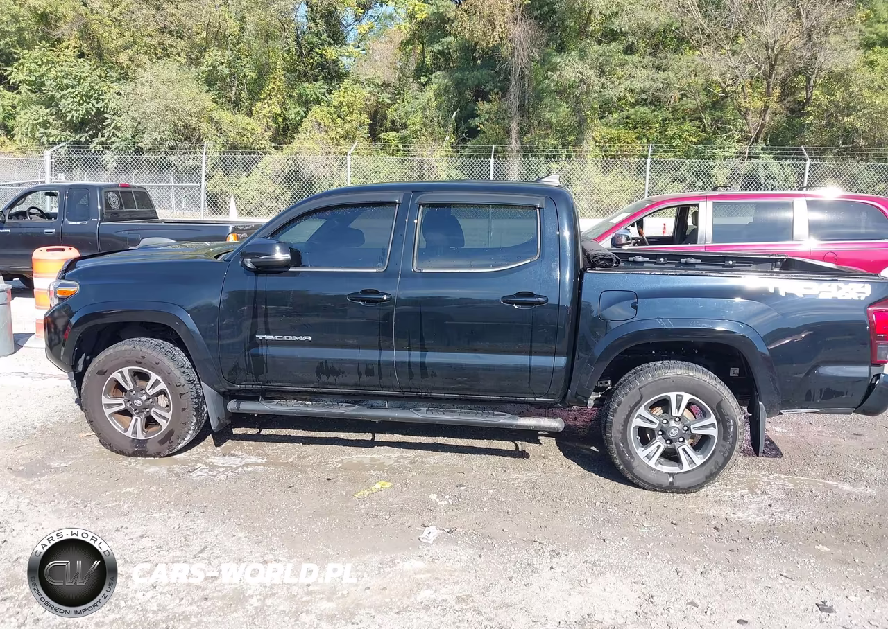 2018 Toyota Tacoma Trd Sport VIN:3TMCZ5AN5JM182125 - 14