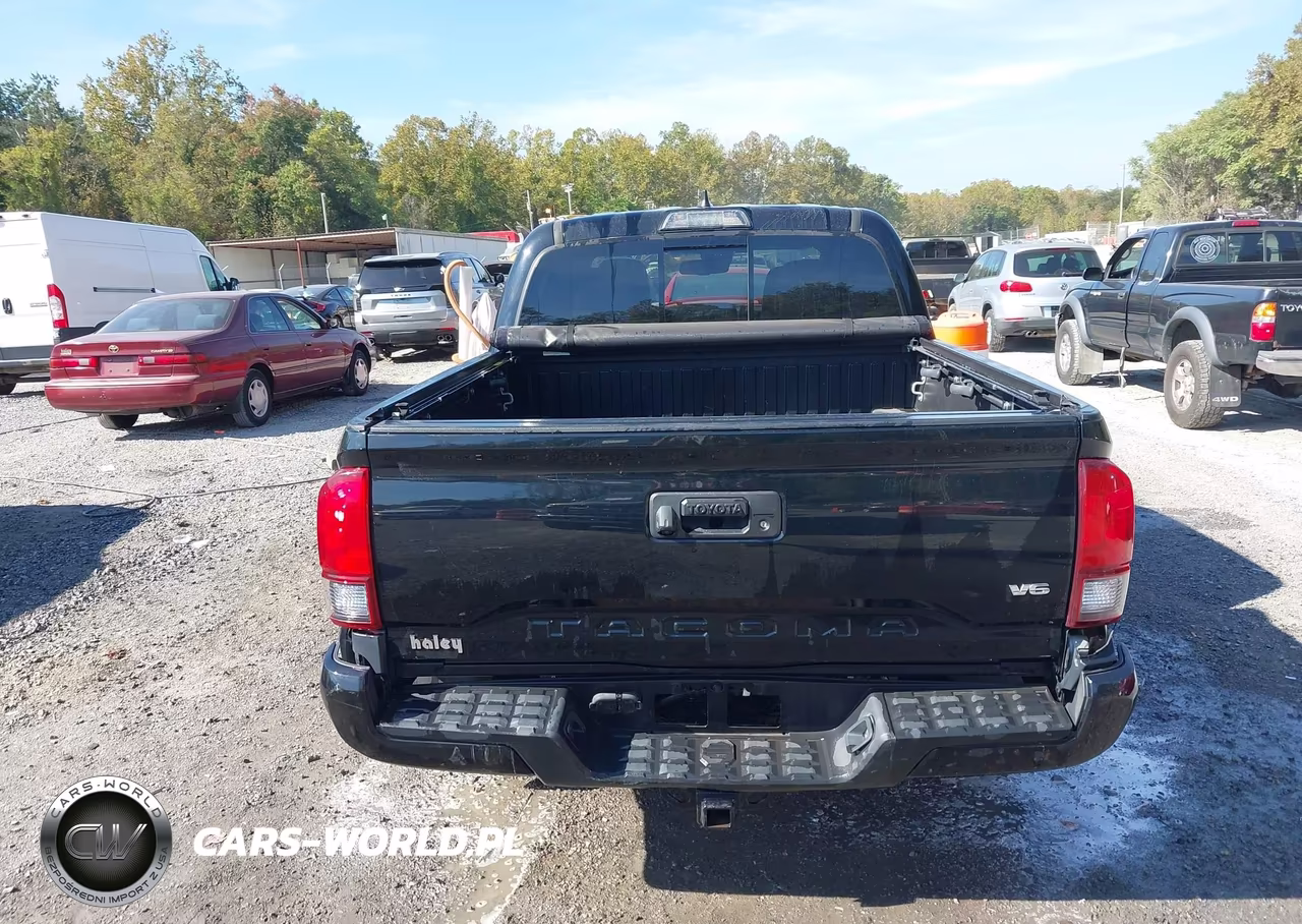 2018 Toyota Tacoma Trd Sport VIN:3TMCZ5AN5JM182125 - 16