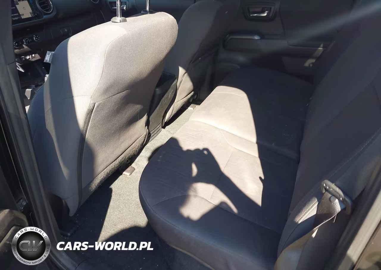 2018 Toyota Tacoma Trd Sport VIN:3TMCZ5AN5JM182125 - 8