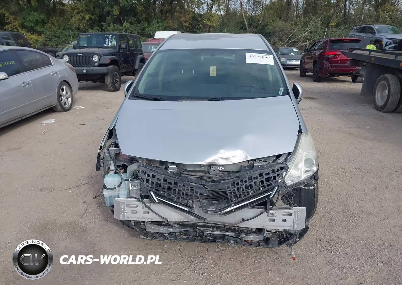 2012 Toyota Prius V Three VIN:JTDZN3EU8C3134389 - 12