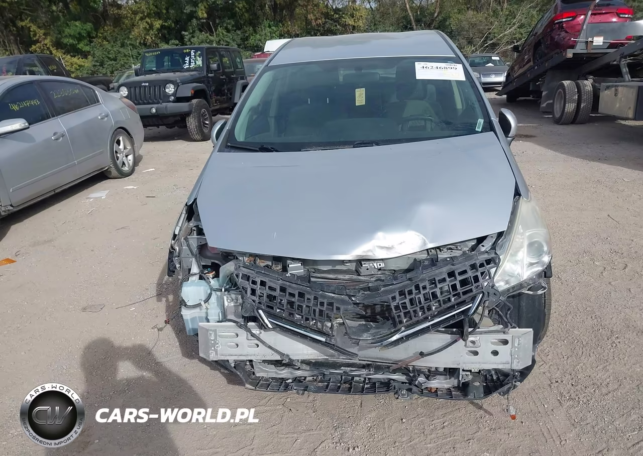 2012 Toyota Prius V Three VIN:JTDZN3EU8C3134389 - 6