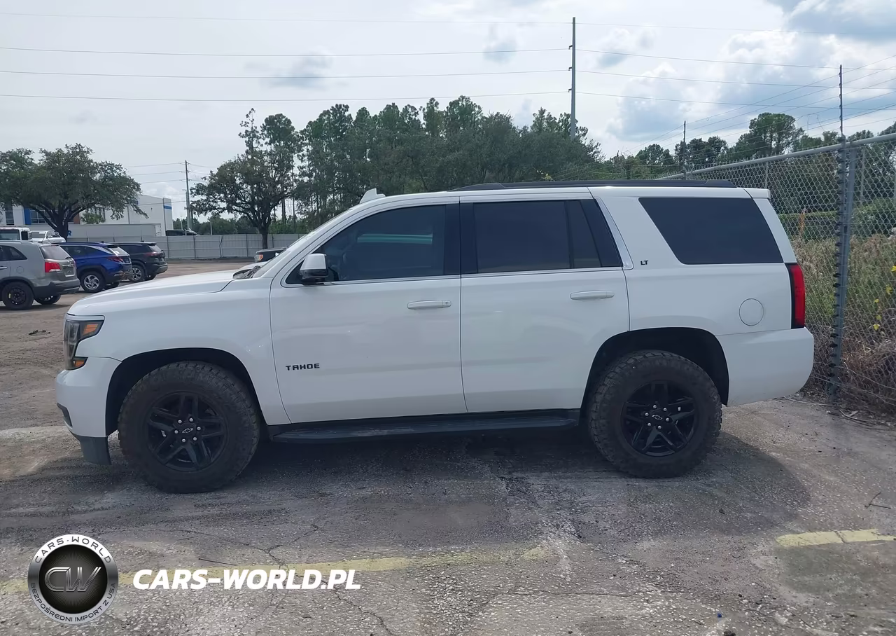 2018 Chevrolet Tahoe Lt VIN:1GNSKBKC0JR372416 - 14