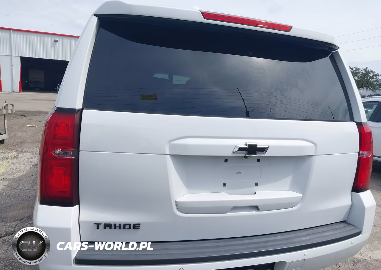 2018 Chevrolet Tahoe Lt VIN:1GNSKBKC0JR372416 - 16