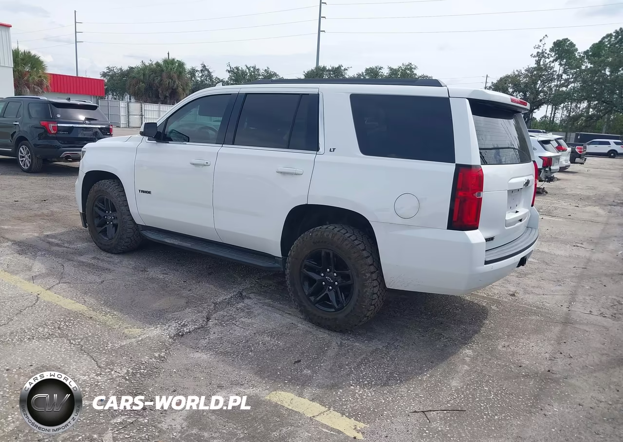 2018 Chevrolet Tahoe Lt VIN:1GNSKBKC0JR372416 - 3