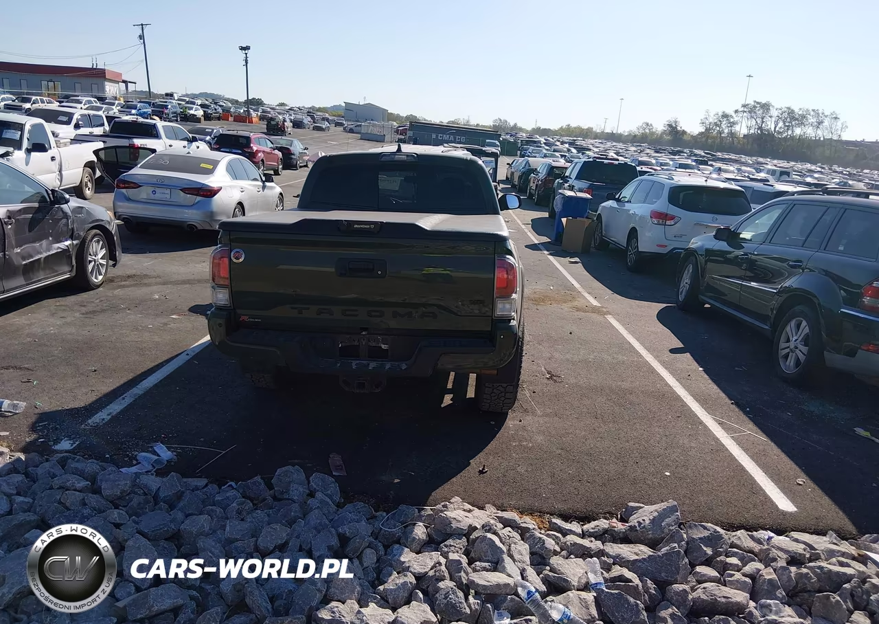 2021 Toyota Tacoma Trd Sport VIN:3TMCZ5AN5MM377338 - 16
