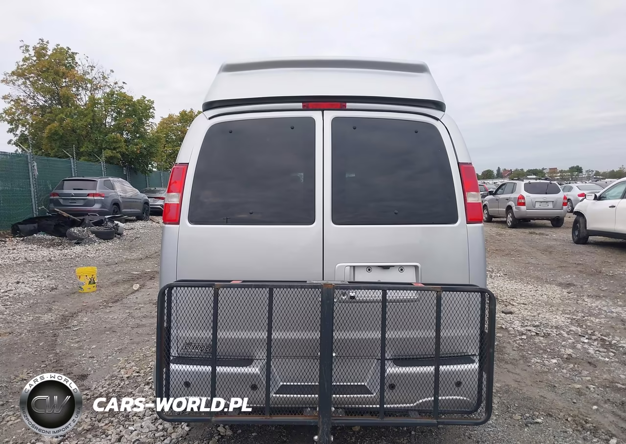 2018 Chevrolet Express 2500 Work Van VIN:1GCWGBFGXJ1162655 - 16