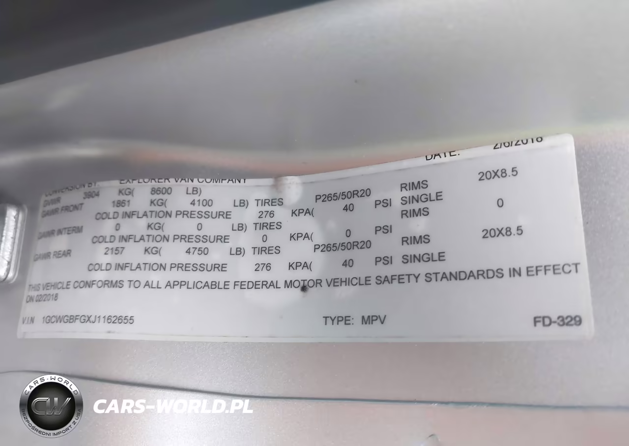 2018 Chevrolet Express 2500 Work Van VIN:1GCWGBFGXJ1162655 - 9