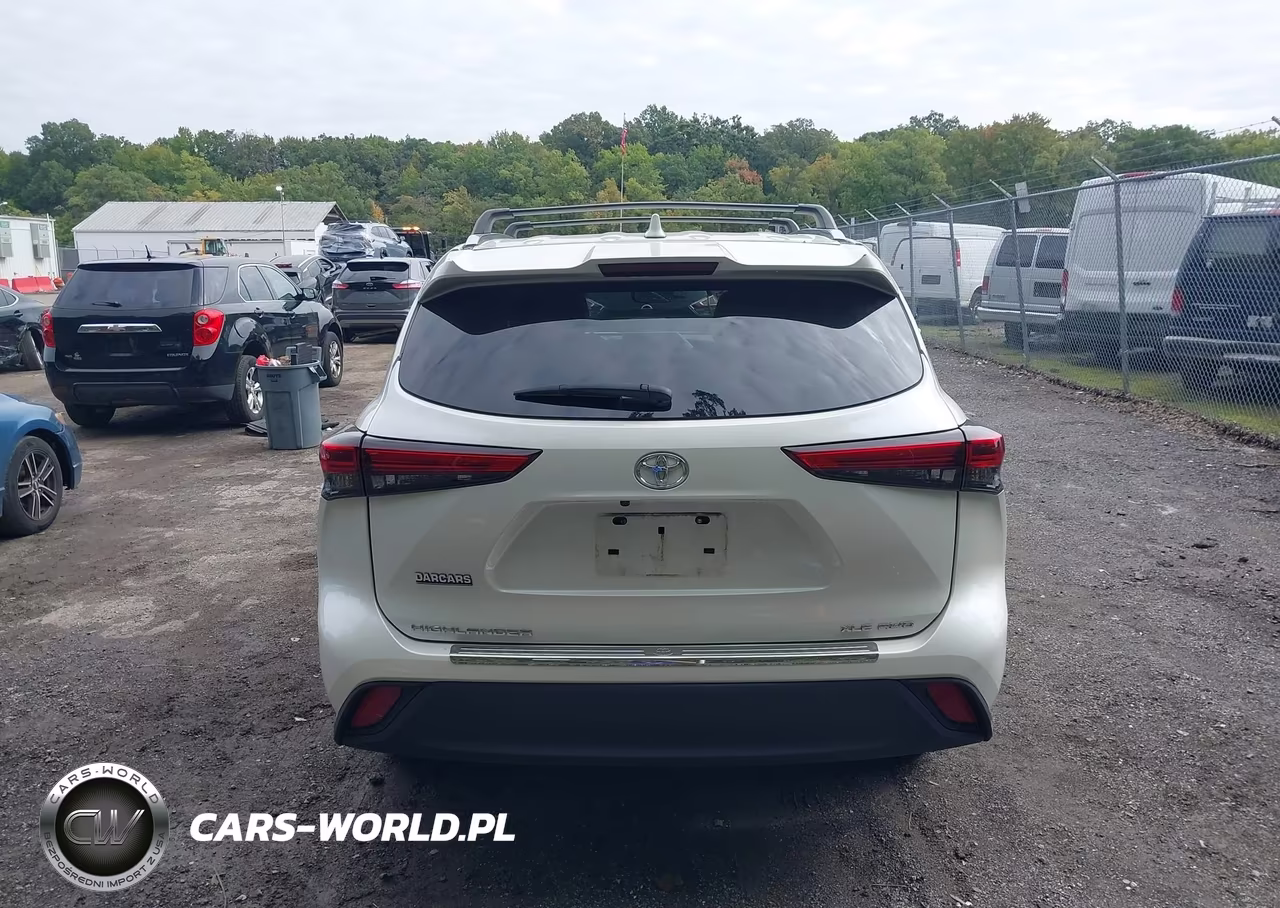 2021 Toyota Highlander Xle VIN:5TDHZRBH9MS523357 - 16