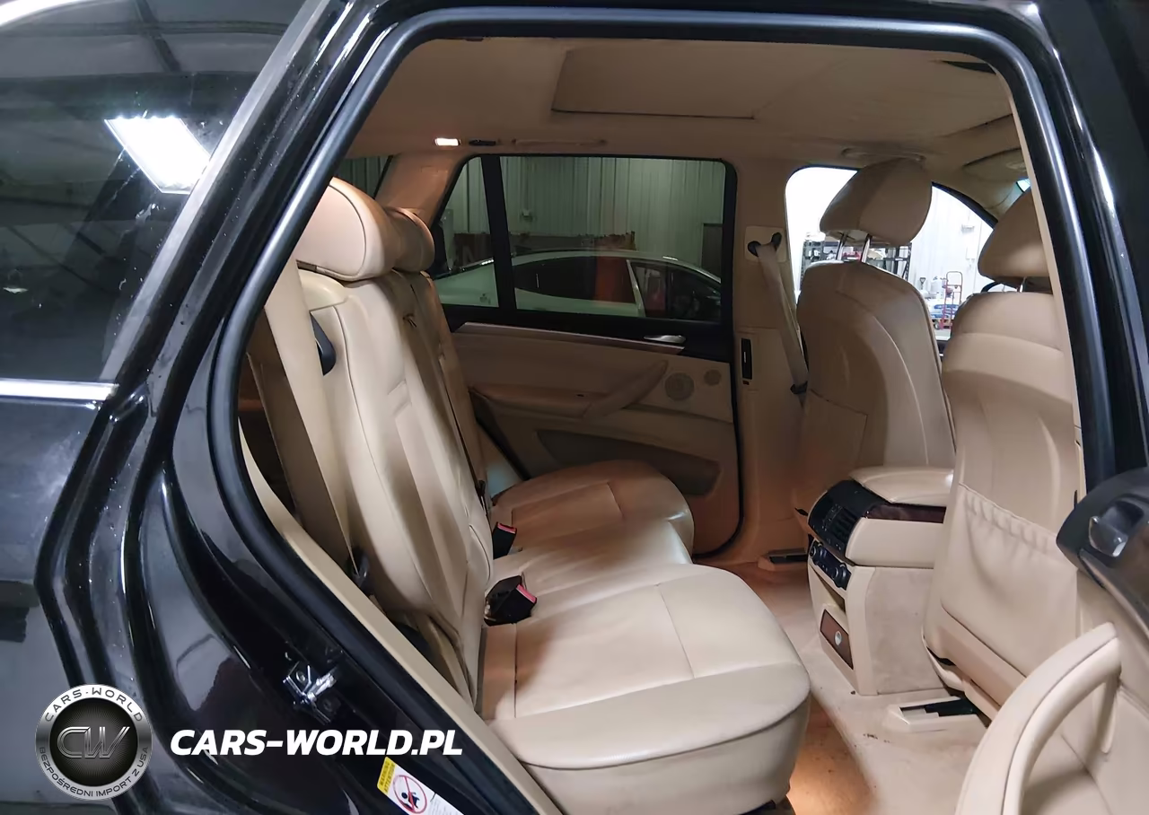 2007 BMW X5 4.8I VIN:5UXFE83587LZ38384 - 8
