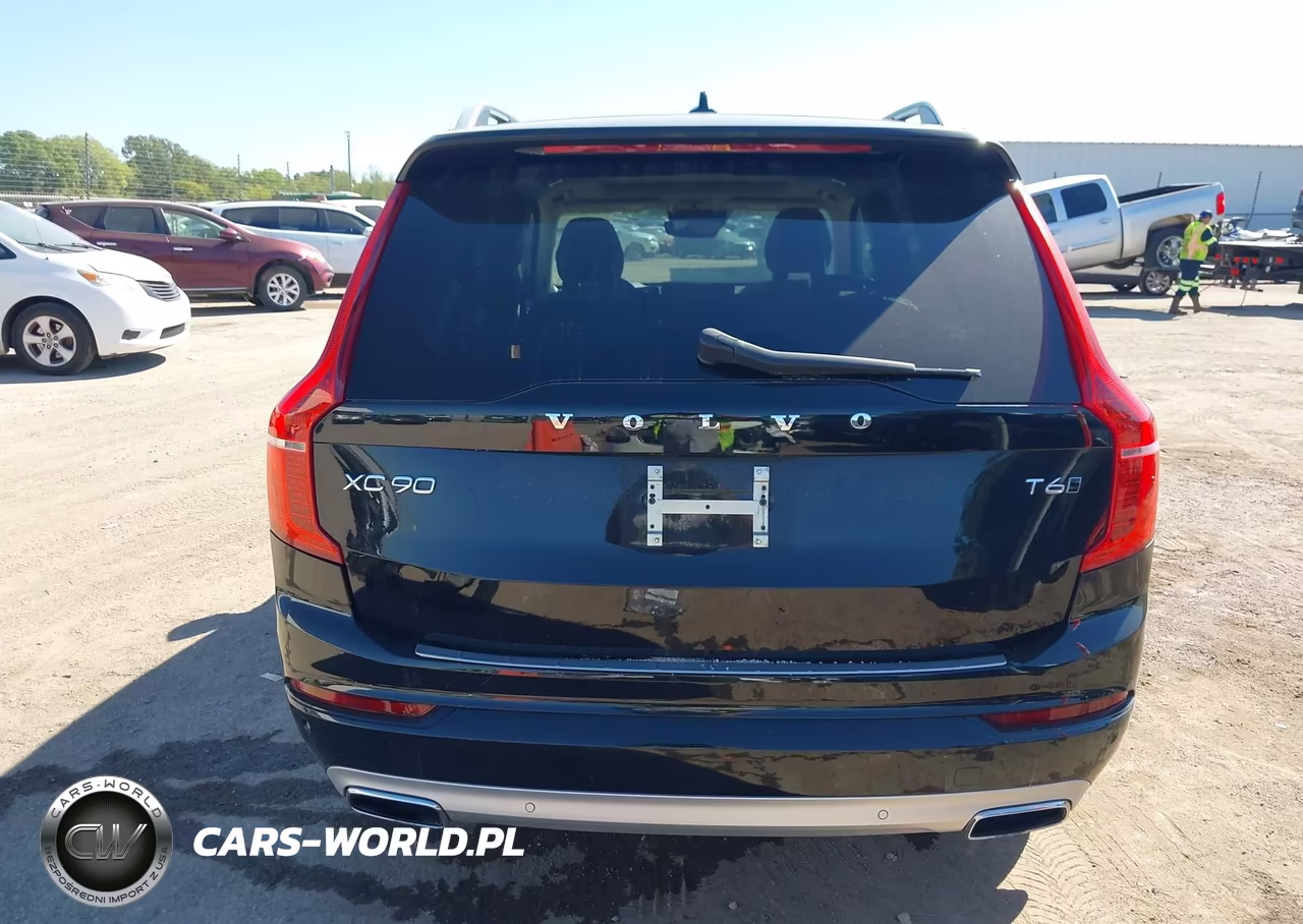 2016 Volvo Xc90 T6 Momentum VIN:YV4A22PK2G1095065 - 17