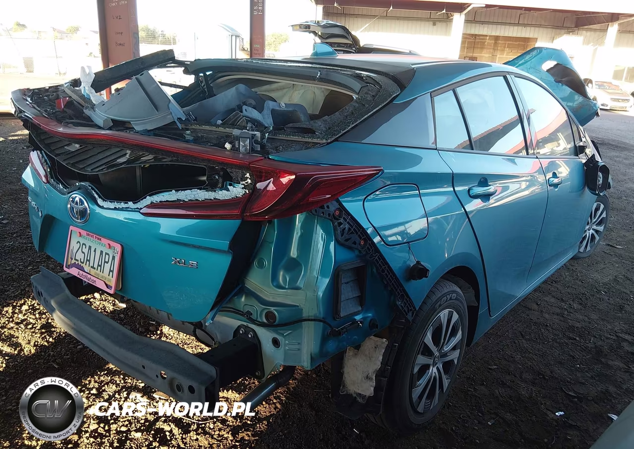 2020 Toyota Prius Prime Xle VIN:JTDKARFP6L3158179 - 4