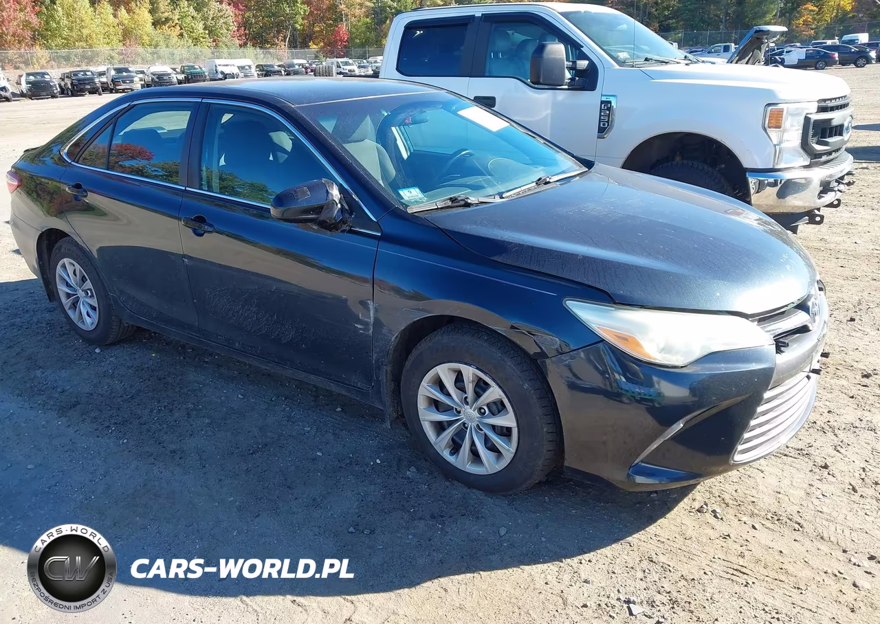 2015 Toyota Camry Le