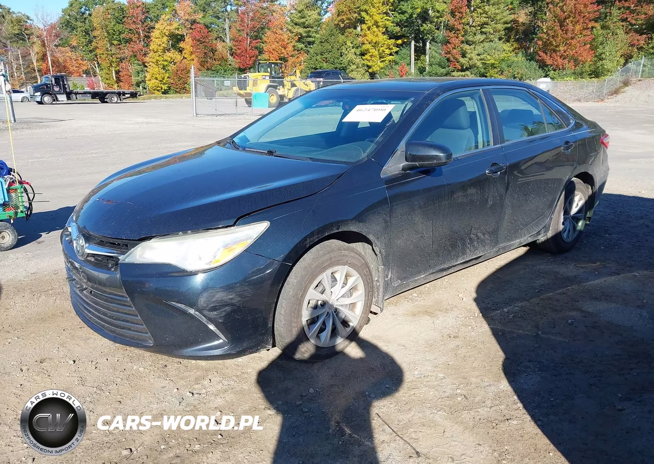 2015 Toyota Camry Le VIN:4T4BF1FK0FR449090 - 2